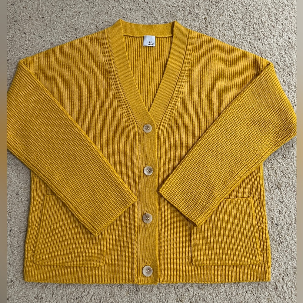 Iris & Ink Swester Cardigan (M)